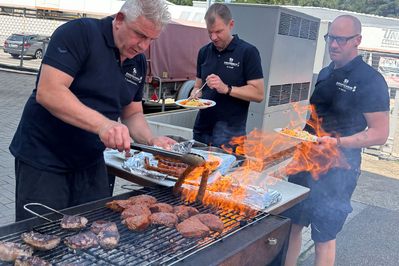 Grillfest 2026 Frisch gegrilltes gabs beim Sonnergrillfest