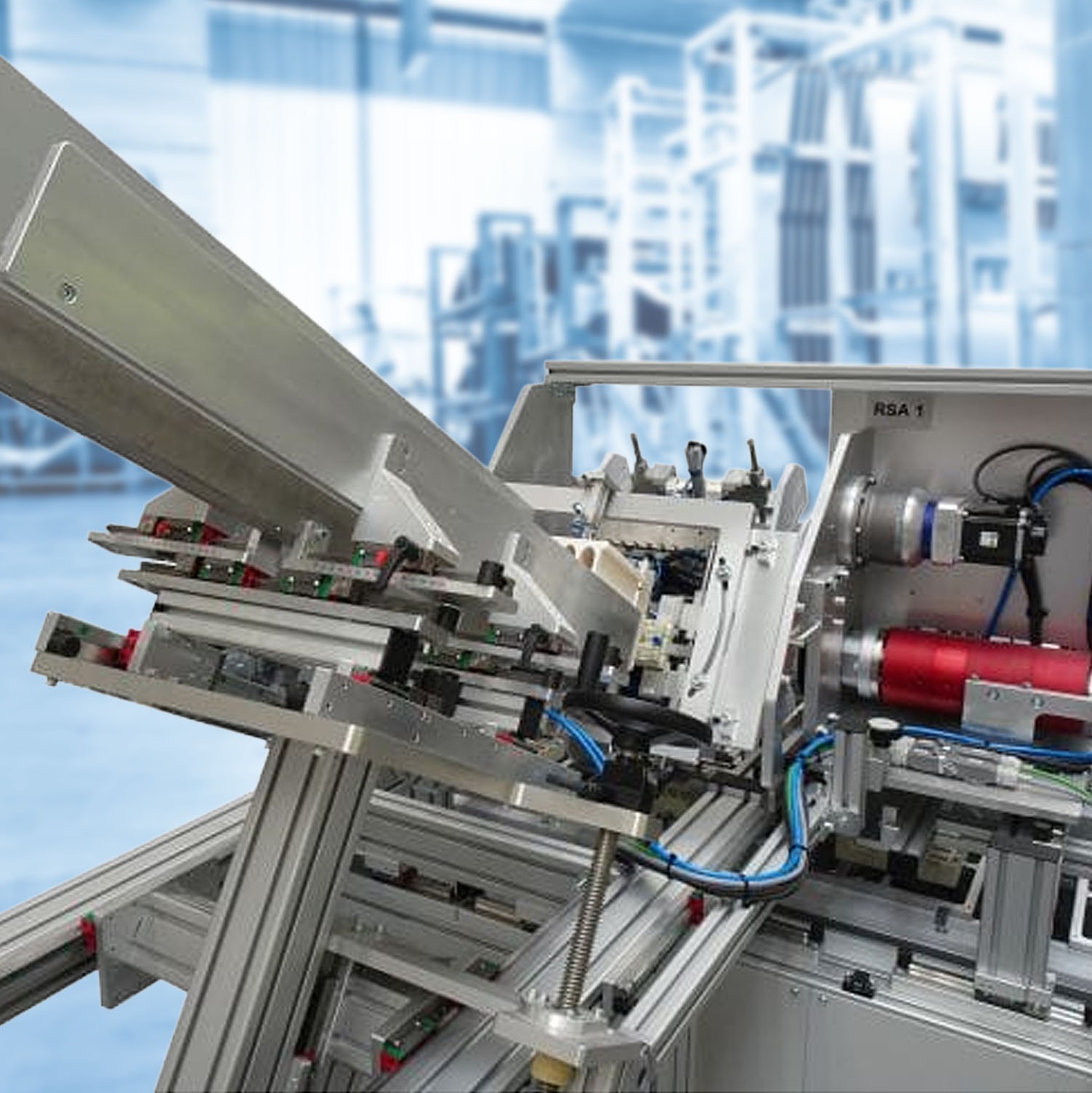 Kraus Maschinenbau Das Bild zeigt eine Verpackungsmaschine von Kraus Maschinenbau in der eine Konstandin Drehdurchführung eingesetzt ist