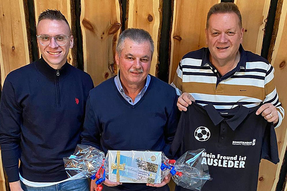 Nach fast 25 Jahren bei KONSTANDIN wurde Anthanasios Bosnakidis in den wohlverdienten Ruhestand verabschiedet