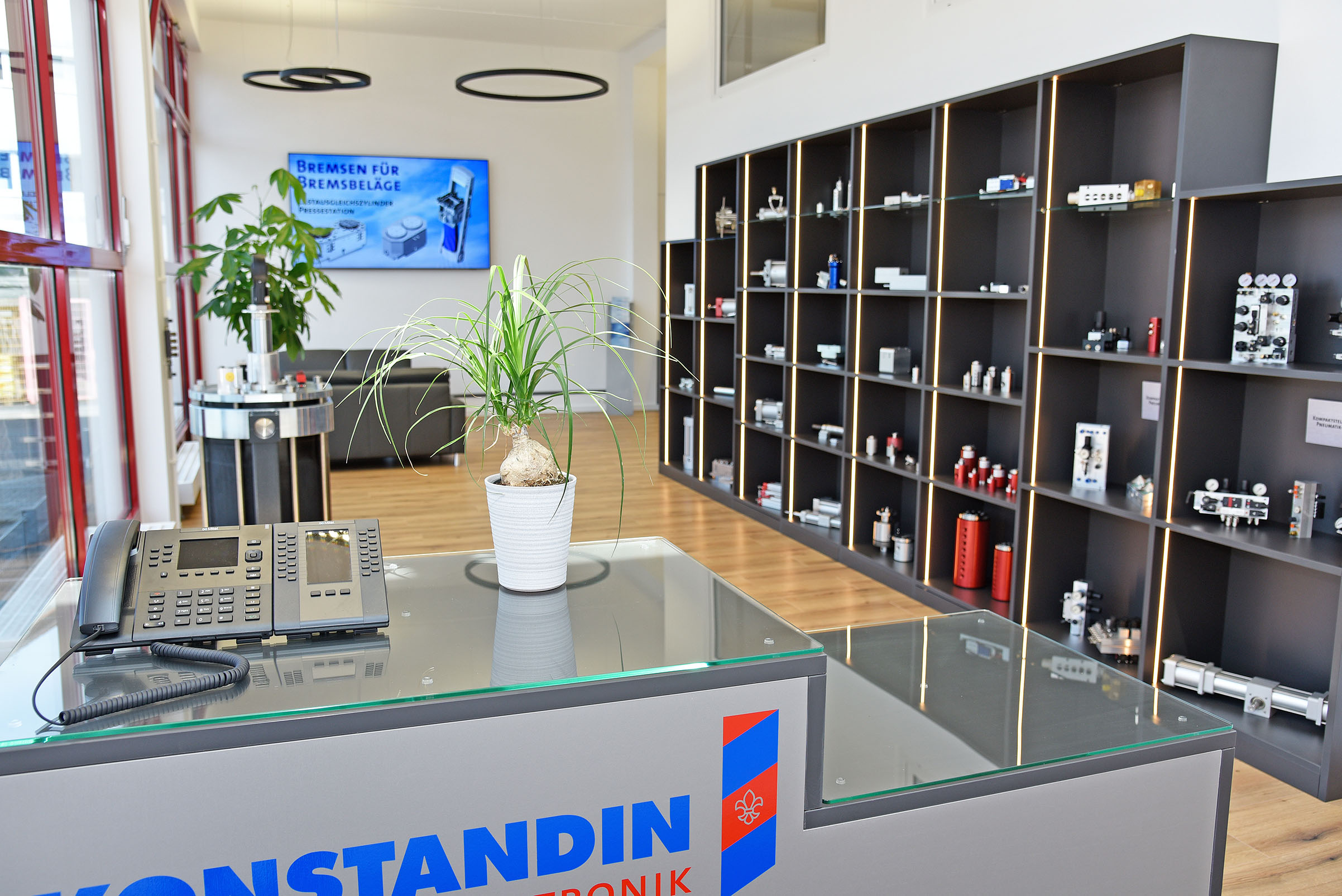 Showroom Der Empfangsbereich der Firma Konstandin