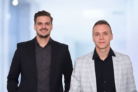 Die Geschäftsführung der Konstandin GmbH zusammen mit Ranga Yogeshwar bei der Preisverleihung des Innovationspreises TOP 100 am 27. Juni 2025